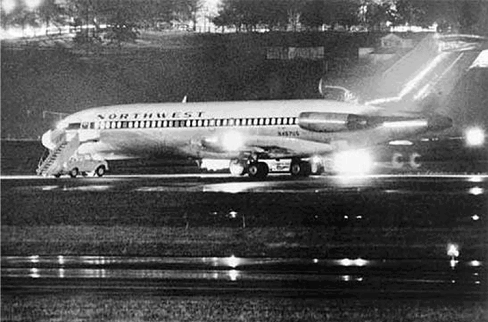 N467US-Boeing-727-51-SEA